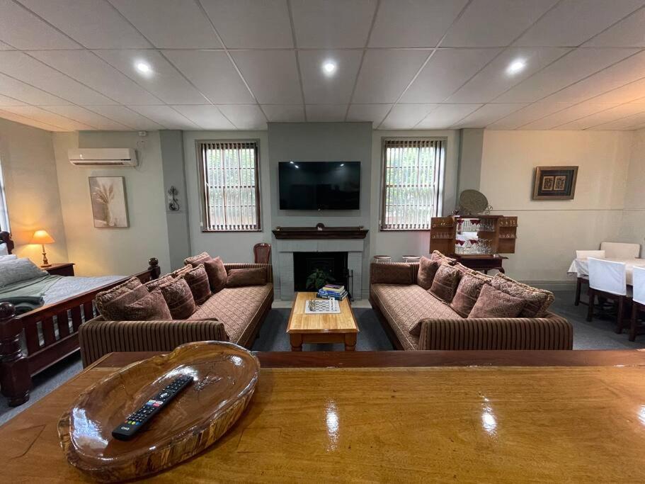 Post Office Boutique Accommodation Hat Head Extérieur photo